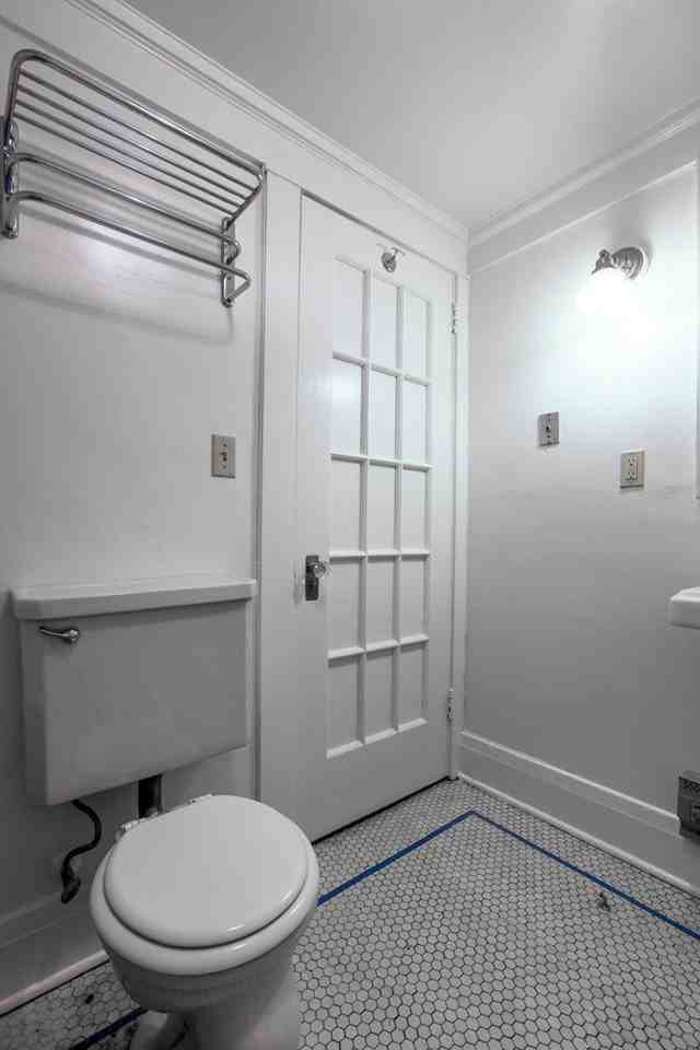 117 NW Trinity Pl - Photo 6 of 50