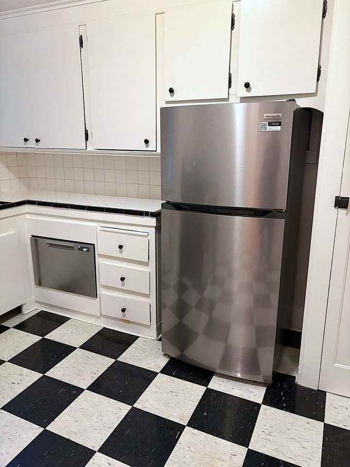 117 NW Trinity Pl - Photo 3 of 20