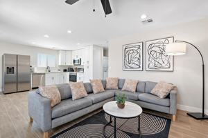 featured image of 1732 E Elwood St