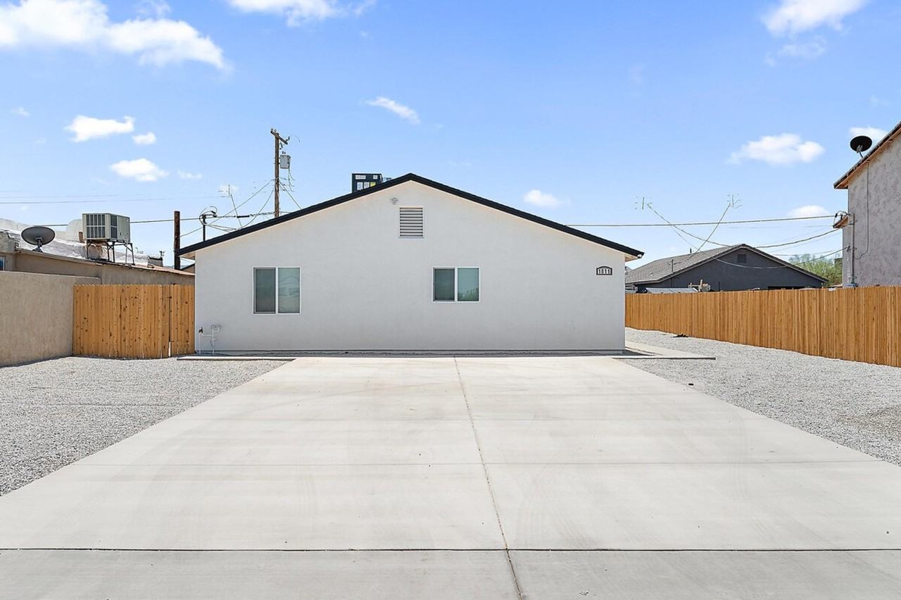 1732 E Elwood St #1244308P - Photo 5 of 21