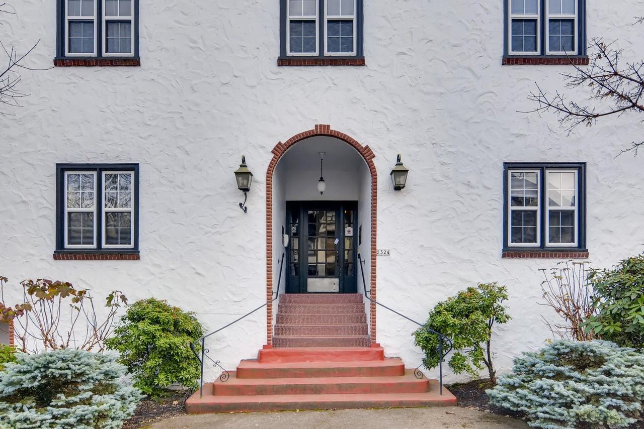 EL CARLOS APARTMENTS (ETTI02) - Photo 2 of 17