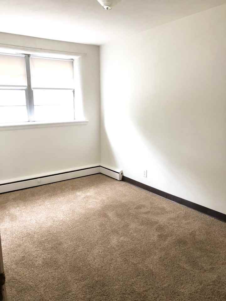 544 Madison Street #19 - Photo 2 of 6