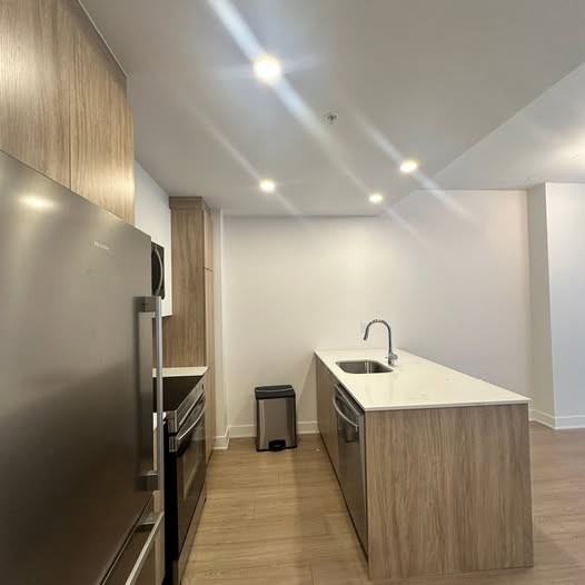 365 Avenue George-V - Photo 2 of 17