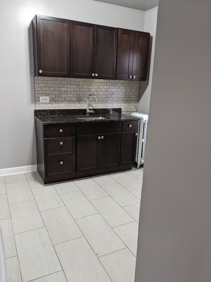 W Devon Ave & N Magnolia Ave - Photo 2 of 13