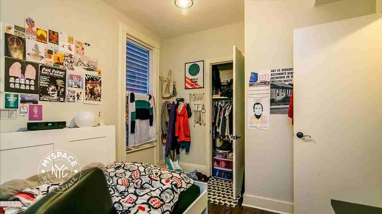 80 Grove St #1L - Photo 6 of 13