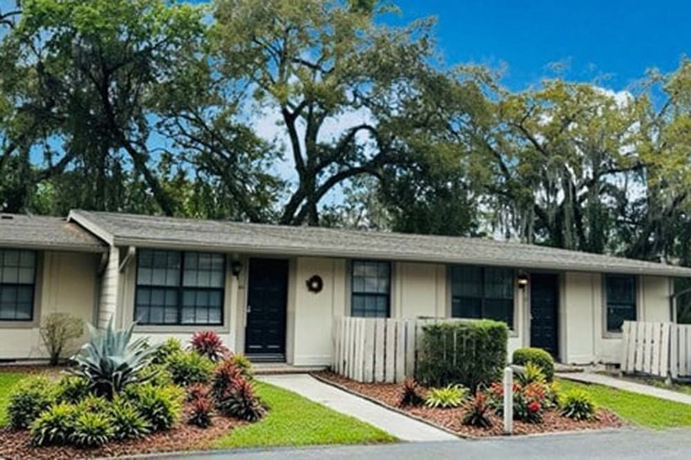 The Cottages @ Clermont - Photo 7 of 24