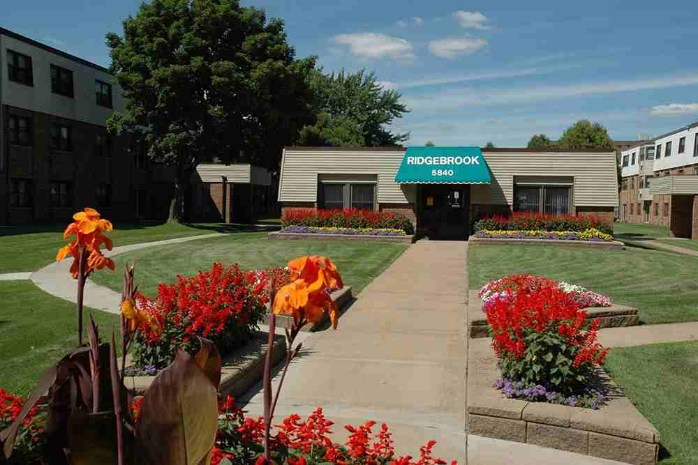 Ridgebrook Apartments - Photo 3 of 20