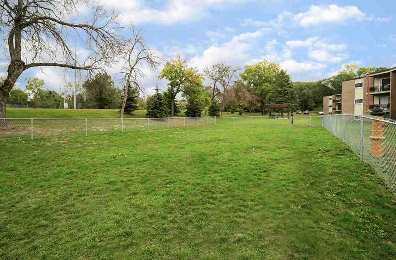 Northview Commons - Photo 4 of 25