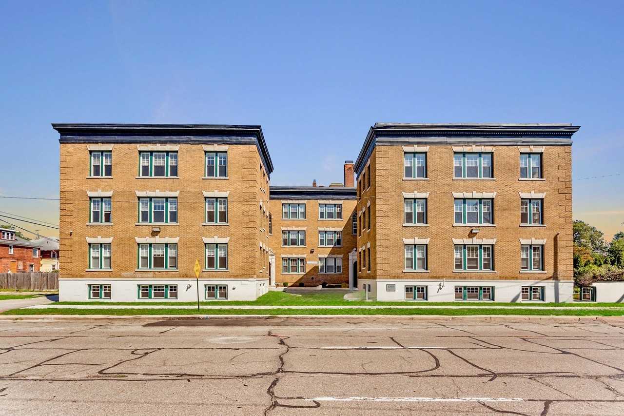 The Charlotte Detroit - Photo 2 of 5