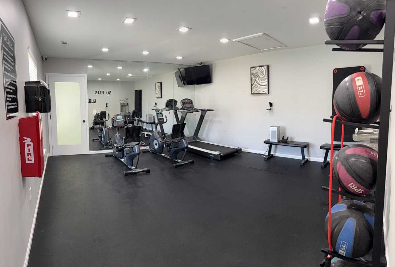 Concord Flats - Photo 5 of 50