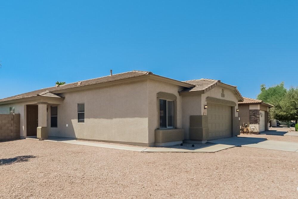 1939 W Hayden Peak Dr - Photo 3 of 16