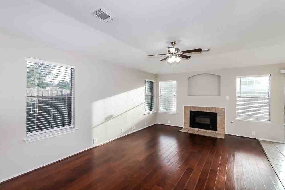4931 Boulder Meadow Ln - Photo 5 of 19
