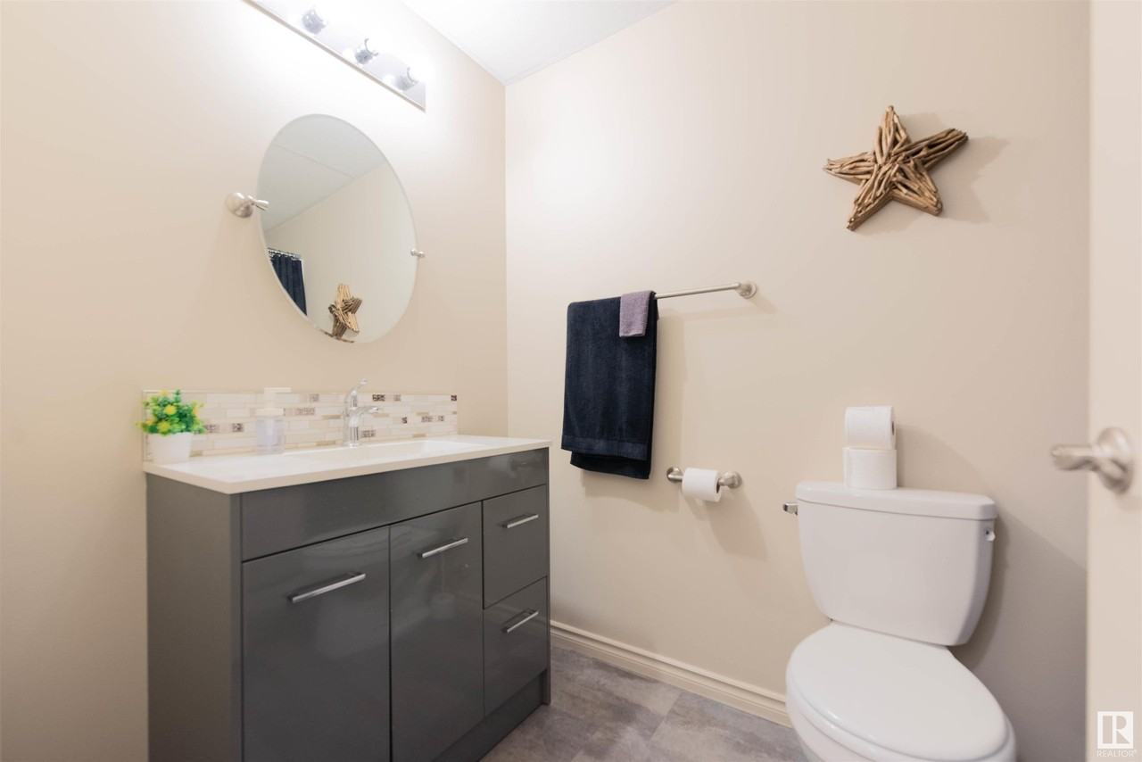 97 St NW & 114 Ave NW - Photo 5 of 21