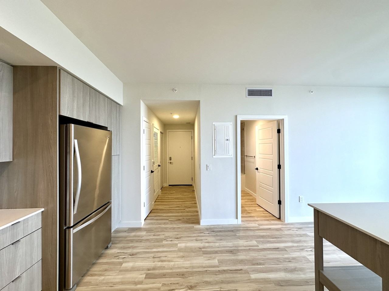 525 Southwest 4th Avenue #S1 - Photo 2 of 13