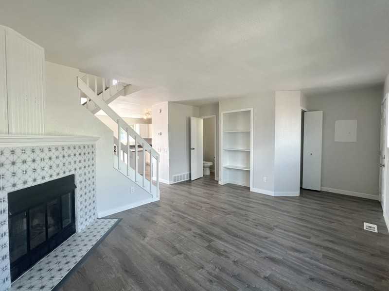 3903 Smoke Tree Dr - Photo 3 of 23