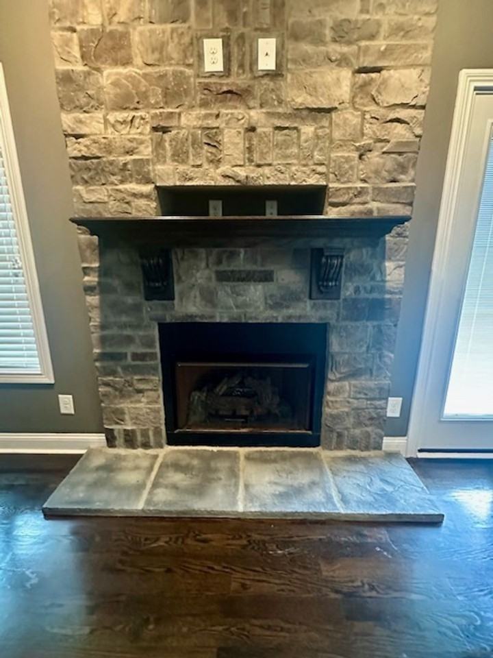 2015 Dorsey Ct - Photo 5 of 36