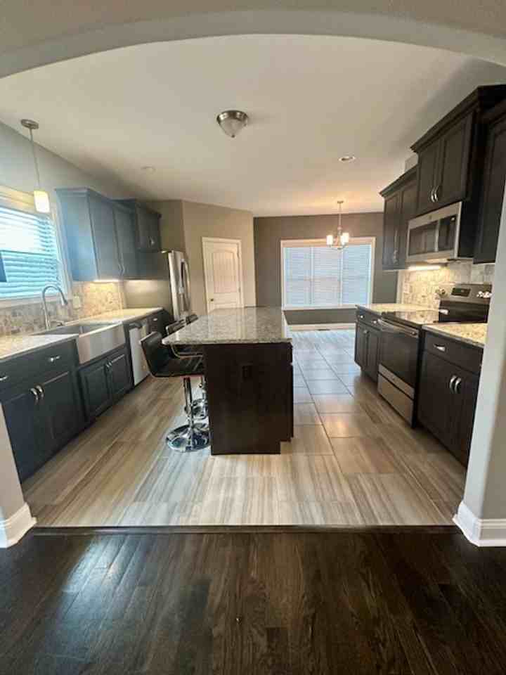 2015 Dorsey Ct - Photo 6 of 36
