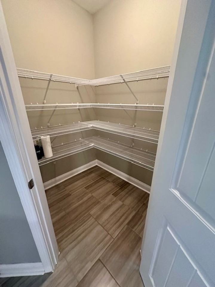 2015 Dorsey Ct - Photo 7 of 36