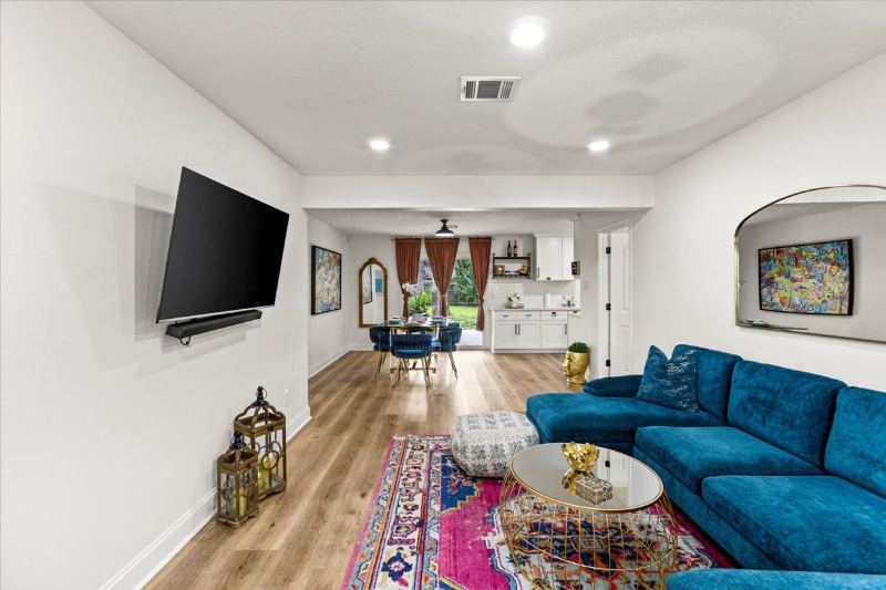 5751 Firenza Dr - Photo 3 of 18