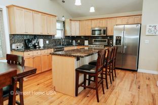 9722 S Buttonwood Cir - Photo 1 of 1
