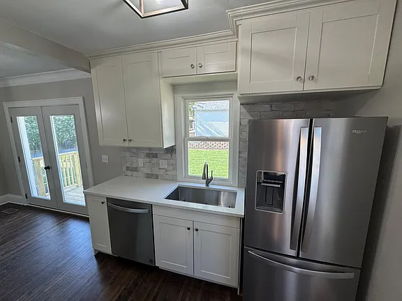 1989 Randolph Ave - Photo 6 of 20