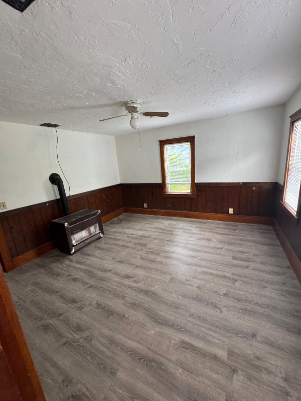 300 Providence Rd #A - Photo 3 of 14