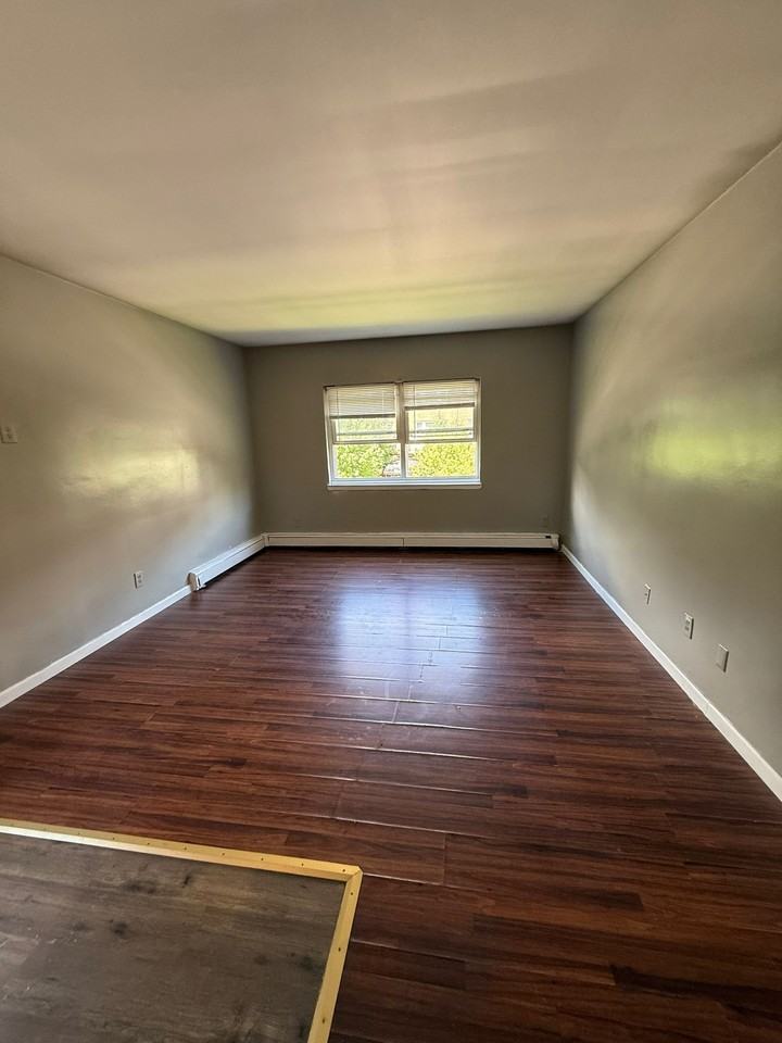 47 Lenox Ave #7 - Photo 4 of 4