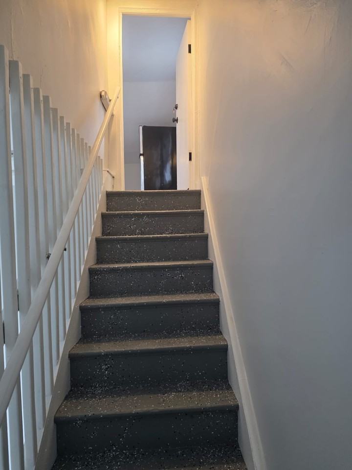 216 Rhode Island Ave #4 - Photo 2 of 4