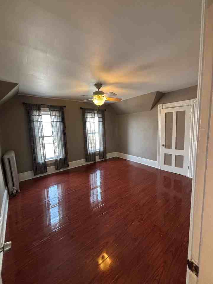 43 Buzzell St #2 - Photo 3 of 8