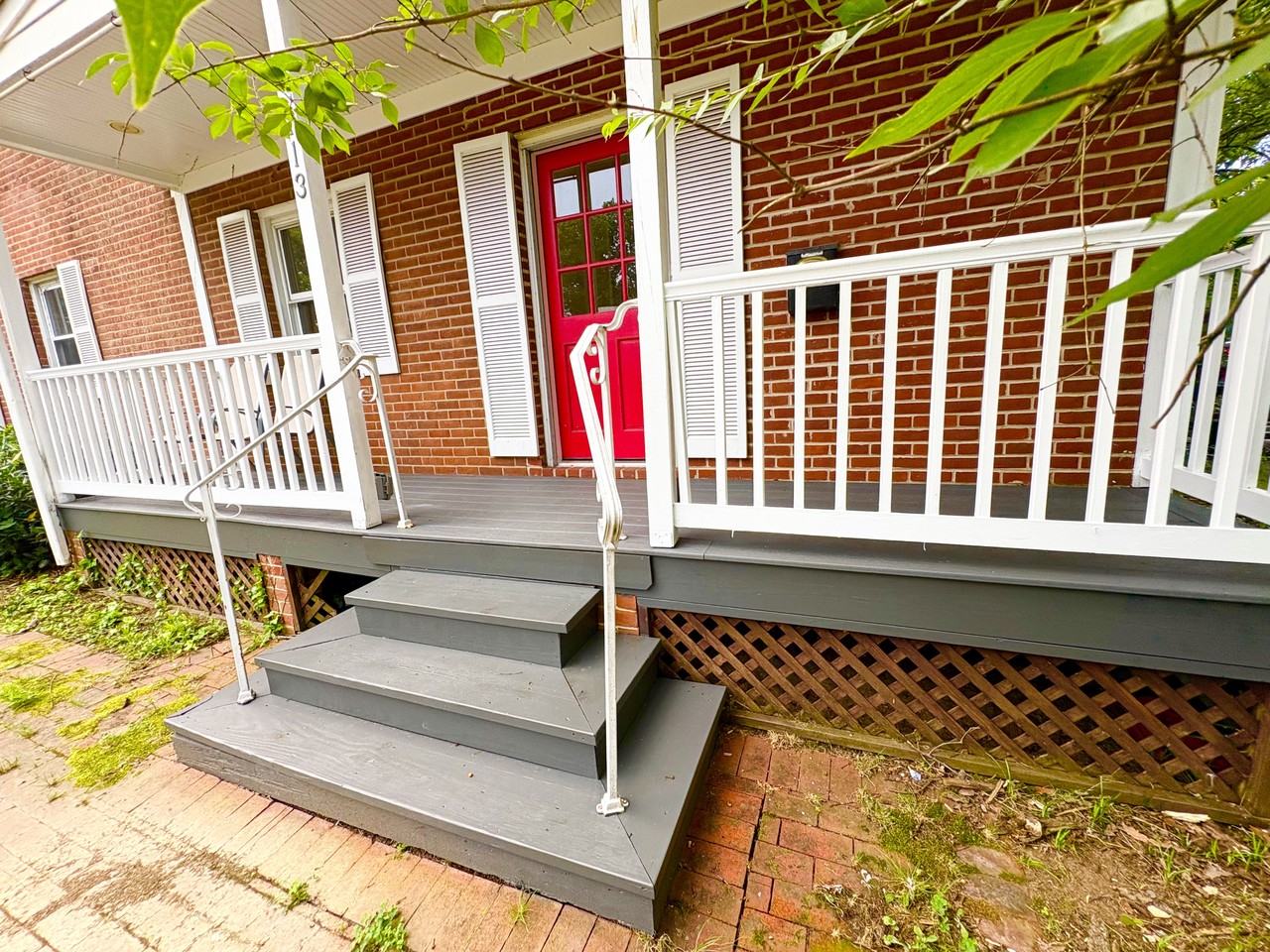 113 N Columbus St #NA - Photo 2 of 23