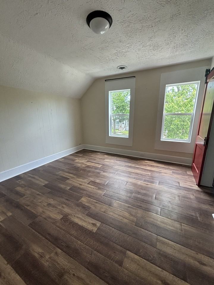 520 S 13th St #2 - Photo 6 of 7