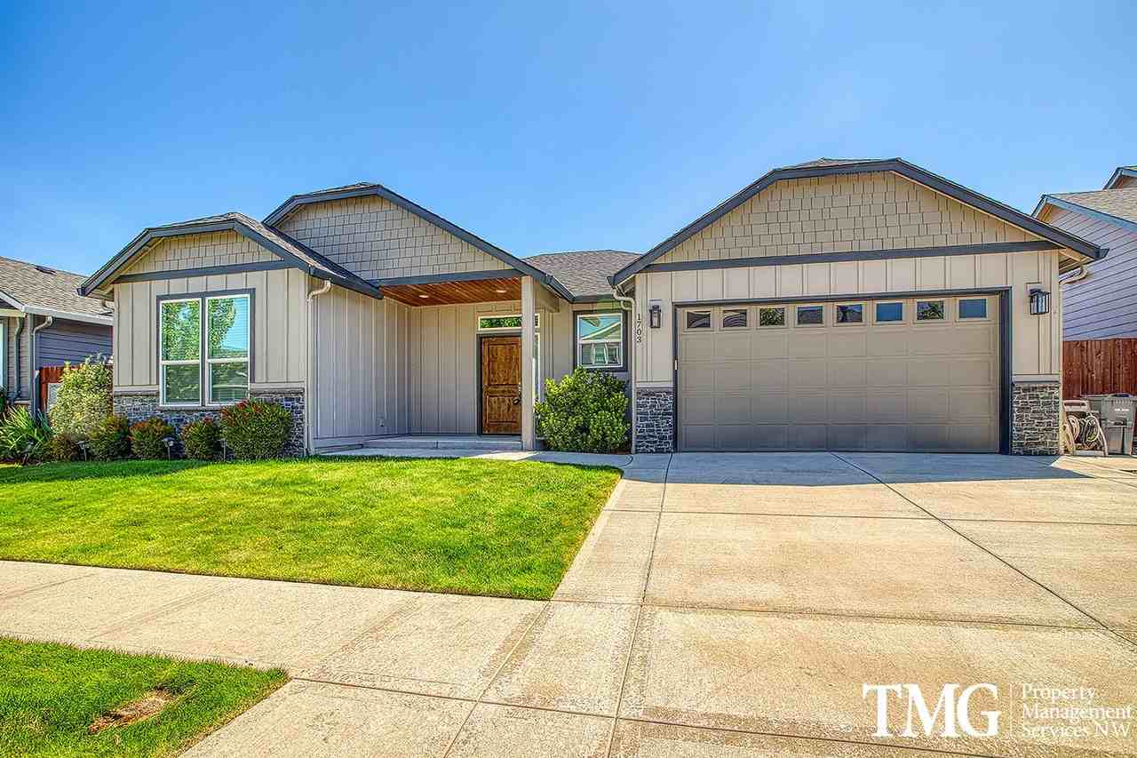 1703 Nw 25th Ave - Photo 2 of 34