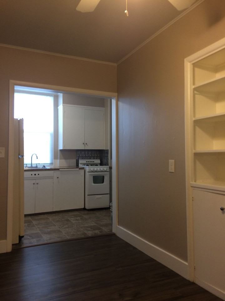 Sherwood Old Town Properties - Photo 4 of 17