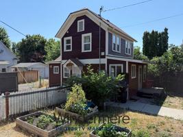 featured image of 526 Washington St
