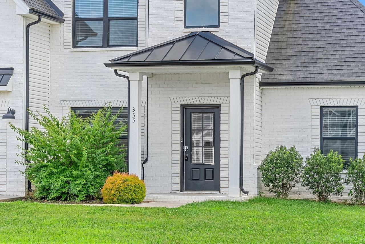 335 Bluebriar Trce - Photo 3 of 35