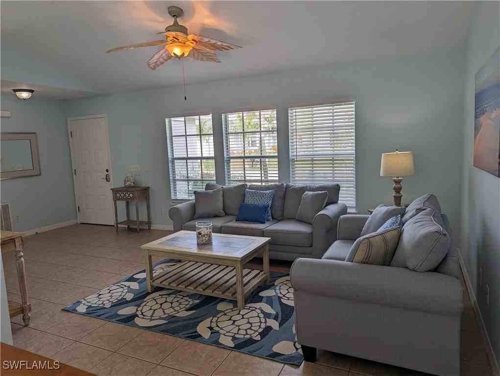 2535 Sw 28th Pl - Photo 3 of 28