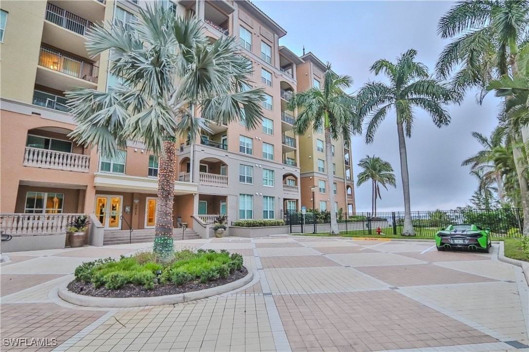 2825 Palm Beach Blvd Apt 116 #116