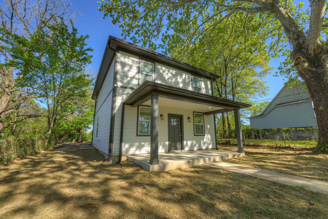 903 Orphanage Ave - Photo 2 of 26