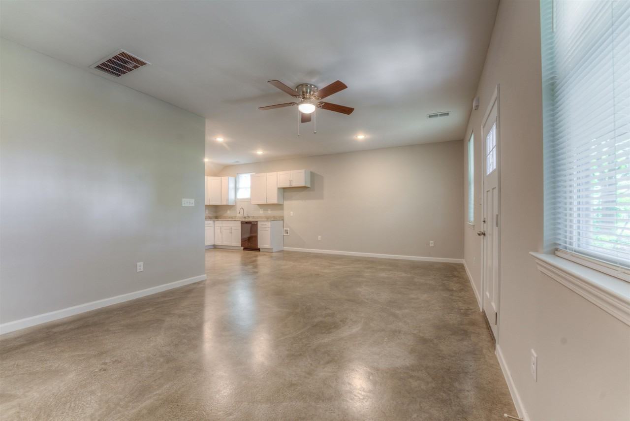 903 Orphanage Ave - Photo 6 of 26