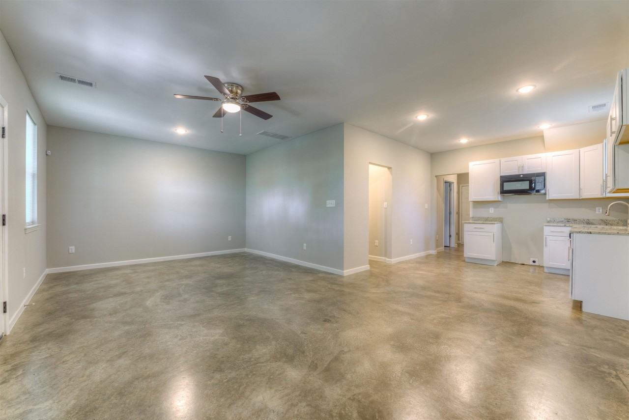 903 Orphanage Ave - Photo 7 of 26