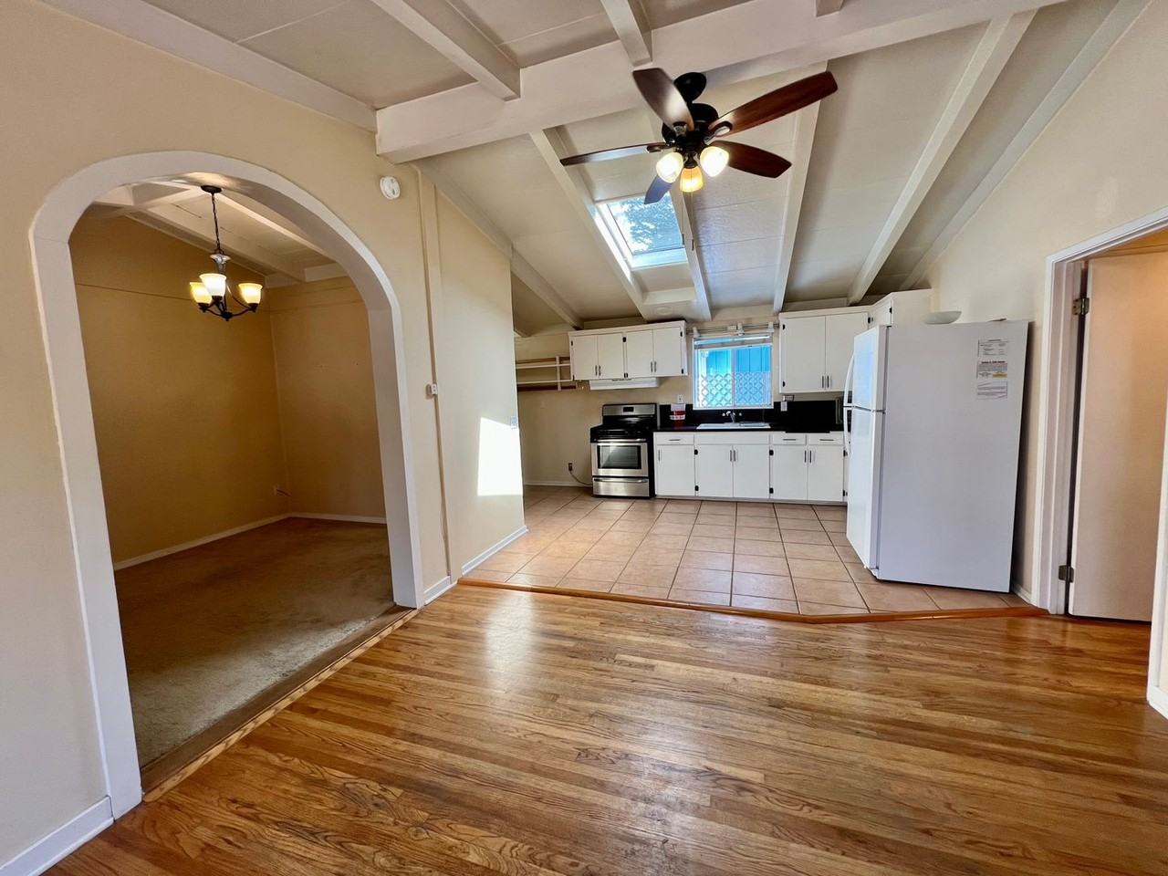 340 Archer St - Photo 6 of 25