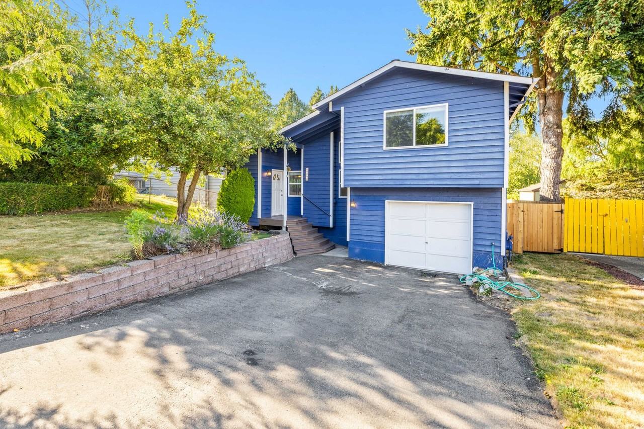 3004 Sw 106th St #B - Photo 2 of 29