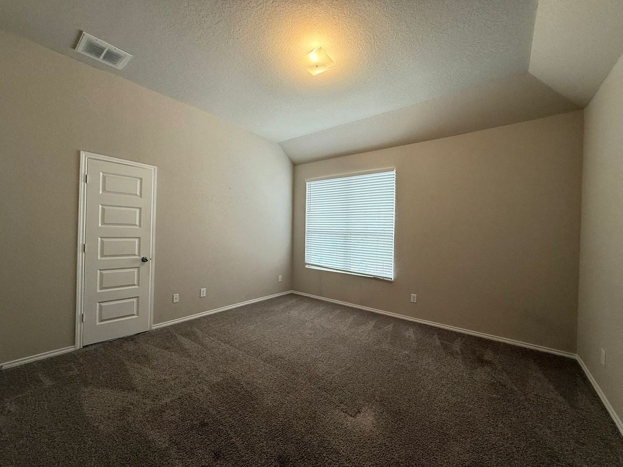 10534 Green Rock Dr - Photo 6 of 14