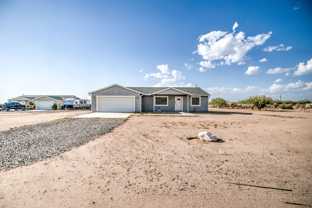 24272 E King Rd - Photo 1 of 1