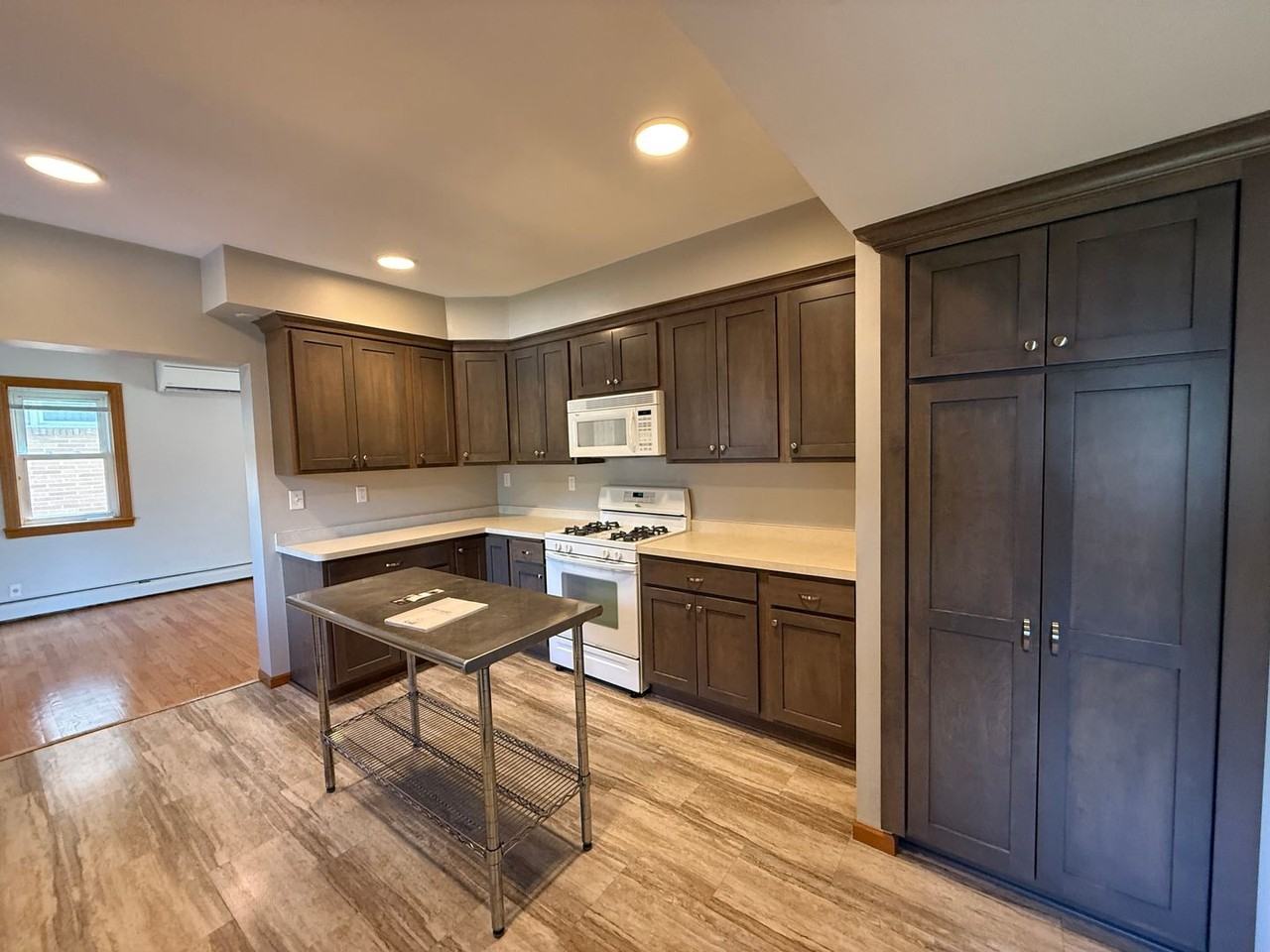 1903 Grand Ave - Photo 3 of 35