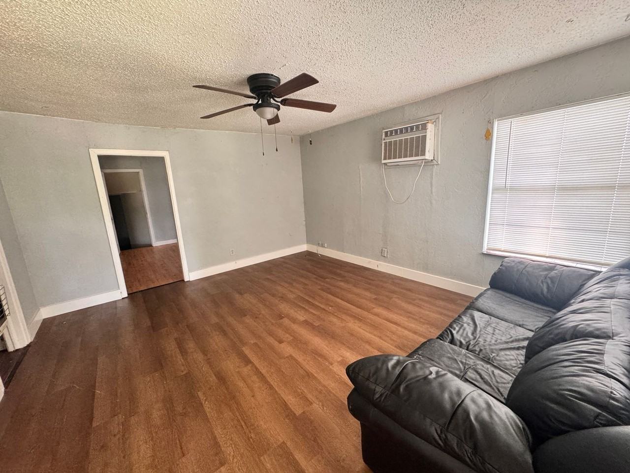 1524 Q St Sw - Photo 3 of 9