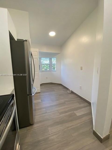 935 Ne 34th Ave #202 - Photo 6 of 18