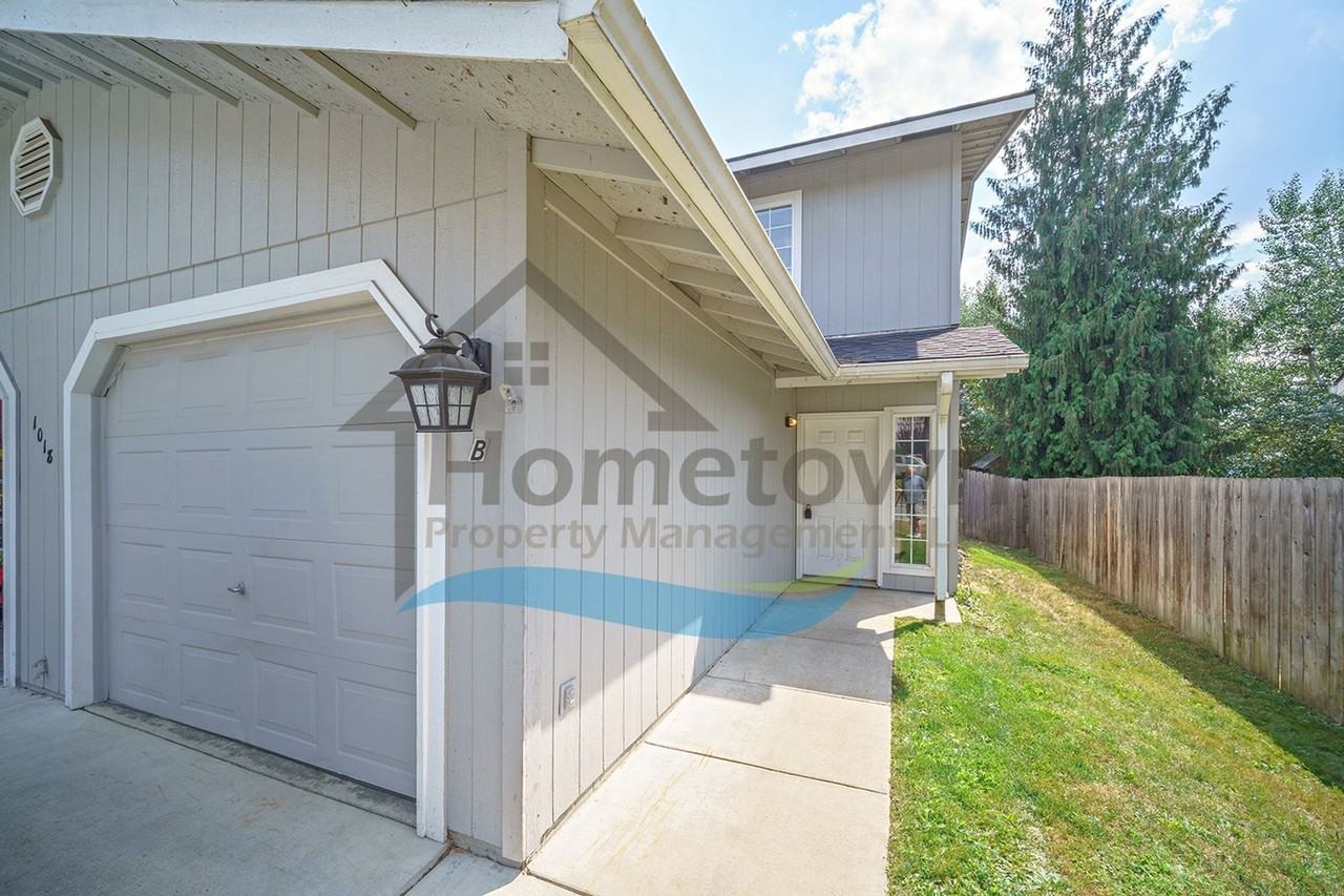 1018 W Mill Ave - Photo 3 of 32