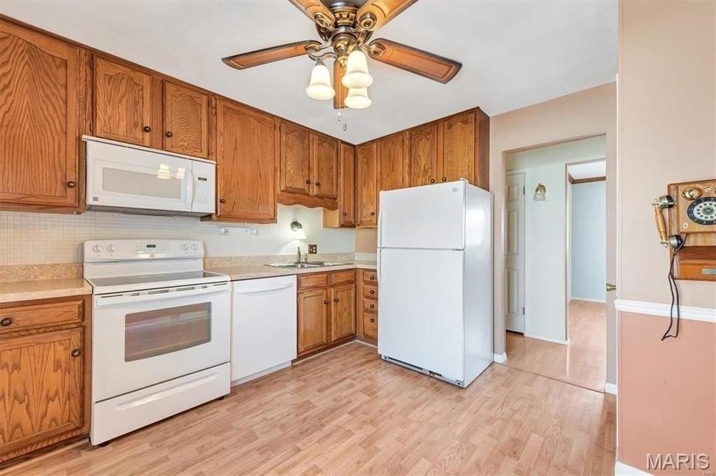 5372 Chatfield Drive - Photo 7 of 19