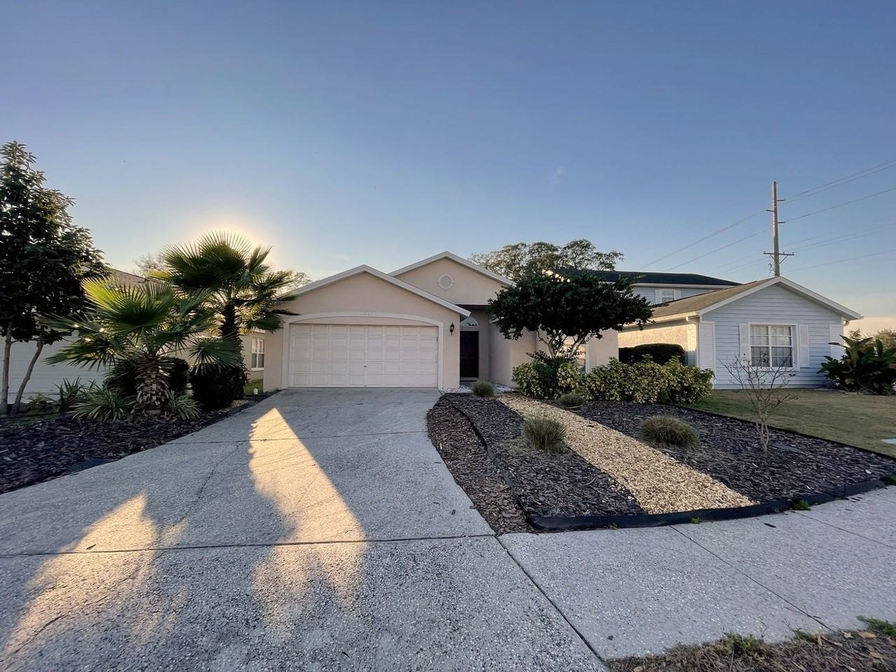 11003 Indian Oaks Dr - Photo 2 of 19